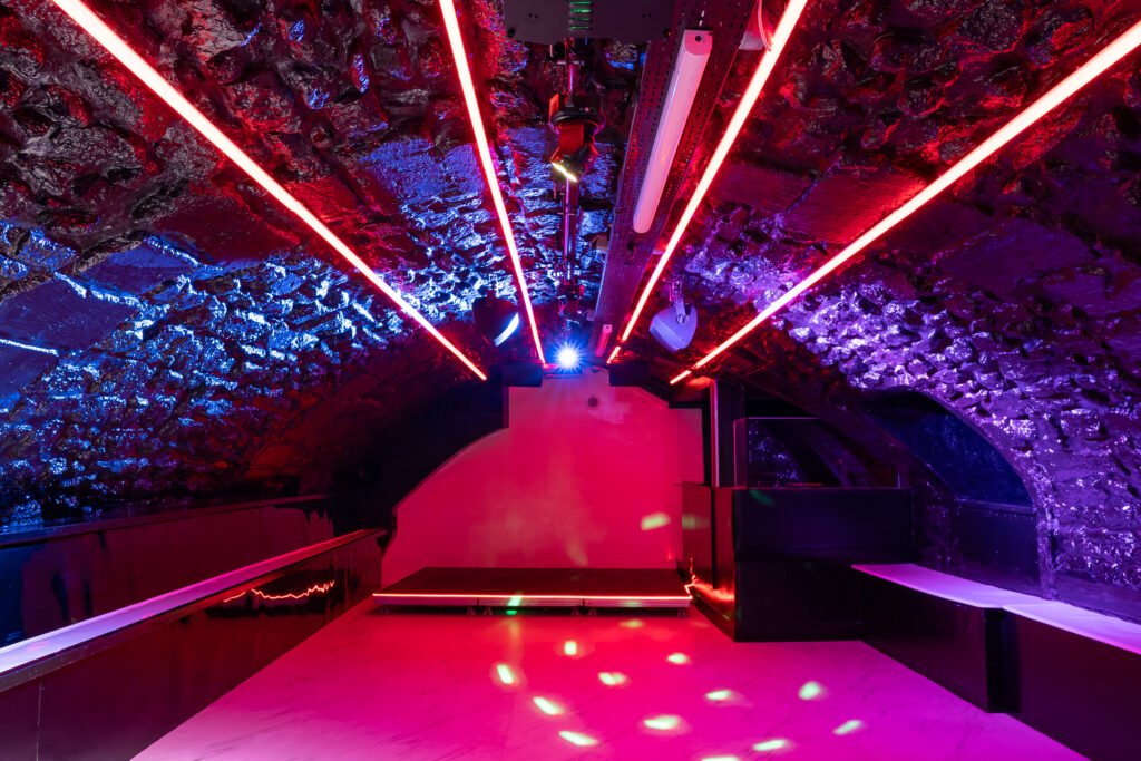 Grande salle du sous-sol